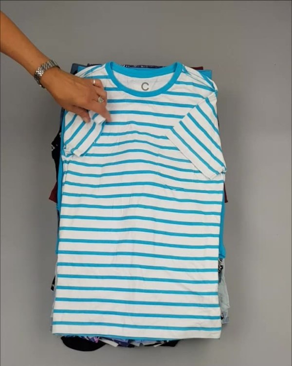 Фотография  915 - CUBUS детский микс лето (Children CUBUS mix)#15 кг, ЛОТ №2515 оптом в Кемерово и Кемеровской области