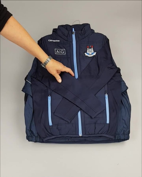 Фотография  799 - Куртки СПОРТ СТОК дети#10 кг , Лот№ 2642 оптом в Кемерово и Кемеровской области