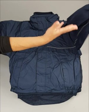 Фотография  854 - Куртки СПОРТ СТОК дети#10 кг , Лот№ 2642 оптом в Кемерово и Кемеровской области