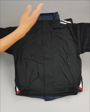 Фотография  774 - Куртки СПОРТ СТОК дети#10 кг , Лот№ 2643 оптом в Кемерово и Кемеровской области