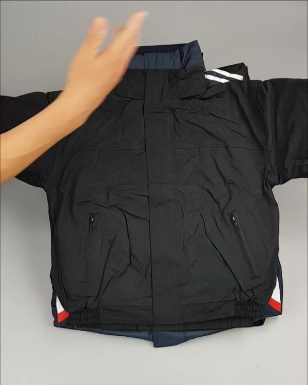 Фотография  491 - Куртки СПОРТ СТОК дети#10 кг , Лот№ 2643 оптом в Кемерово и Кемеровской области