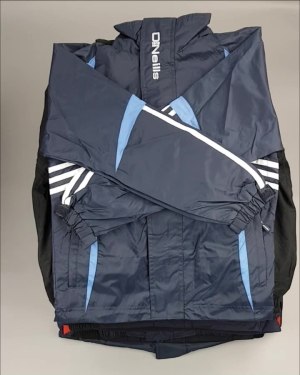 Фотография  552 - Куртки СПОРТ СТОК дети#10 кг , Лот№ 2643 оптом в Кемерово и Кемеровской области