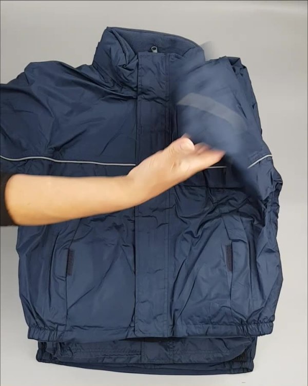 Фотография  804 - Куртки СПОРТ СТОК дети#10 кг , Лот№ 2644 оптом в Кемерово и Кемеровской области