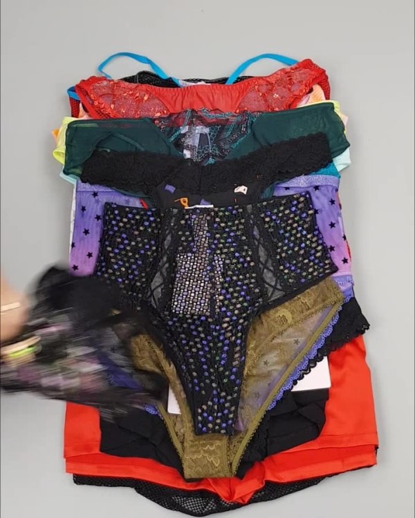 Фотография  533 - Нижнее белье Savage, 50 шт, ЛОТ №4037 оптом в Кемерово и Кемеровской области