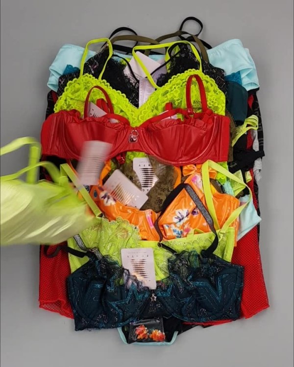 Фотография  407 - Нижнее белье Savage, 57 шт, ЛОТ №4043 оптом в Кемерово и Кемеровской области