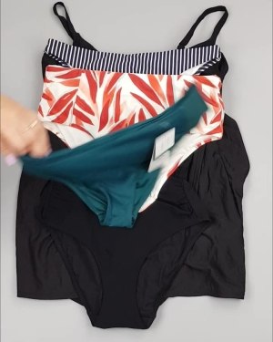 Фотография  491 - Купальники Chantelle#30 шт, ЛОТ №4410 оптом в Кемерово и Кемеровской области