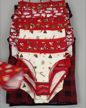 Фотография 543 - Детское нижнее белье CALZEDONIA, 40 шт, ЛОТ №4445 оптом в Кемерово и Кемеровской области