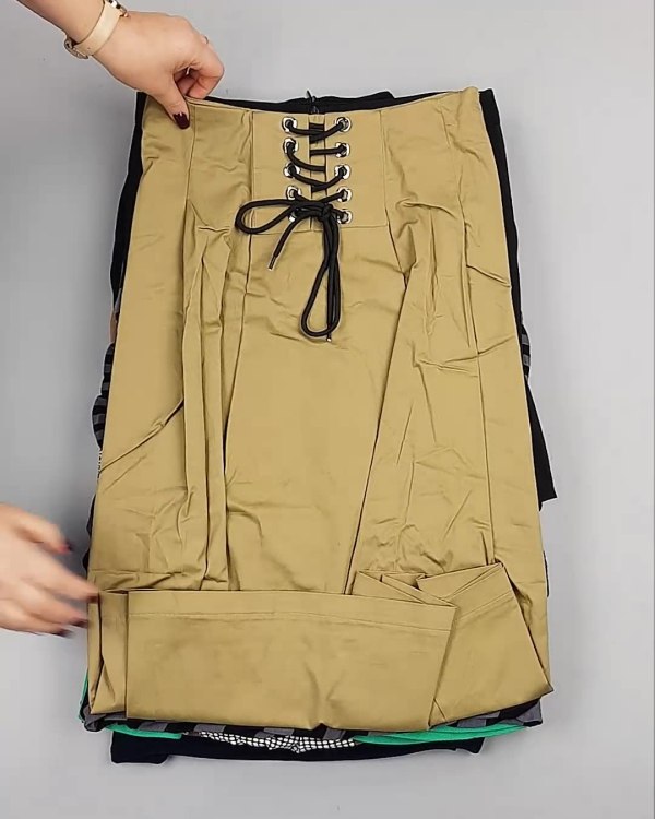 Фотография  454 - Юбки Корея#20 шт, ЛОТ №5061 оптом в Кемерово и Кемеровской области