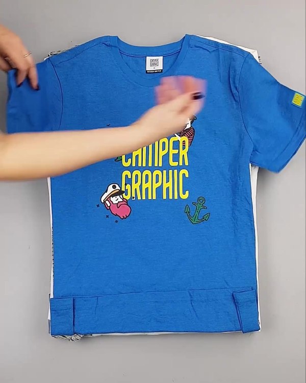 Фотография  951 - Футболки Корея#20 шт, ЛОТ №5068 оптом в Кемерово и Кемеровской области