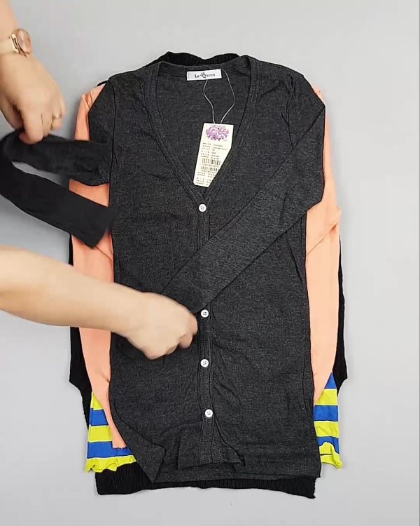 Фотография  967 - Джемпера легкие Корея#20 шт, ЛОТ №5081 оптом в Кемерово и Кемеровской области