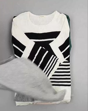 Фотография  819 - Джемпера легкие Корея#20 шт, ЛОТ №5082 оптом в Кемерово и Кемеровской области