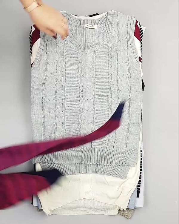 Фотография  136 - Джемпера легкие Корея#20 шт, ЛОТ №5083 оптом в Кемерово и Кемеровской области