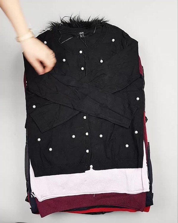 Фотография  865 - OVS Winter м/ж mix#15 кг, ЛОТ №5412 оптом в Кемерово и Кемеровской области