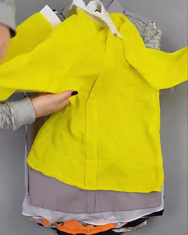 Фотография  688 - Блузки Корея#20 шт, ЛОТ №5622 оптом в Кемерово и Кемеровской области