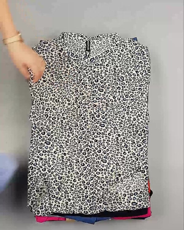 Фотография  810 - DK, Bestseller + Summer mix#15 кг, ЛОТ №5626 оптом в Кемерово и Кемеровской области