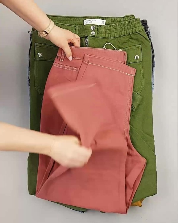 Фотография  984 - Джинсы NEXT Women#10 кг, ЛОТ №5876 оптом в Кемерово и Кемеровской области