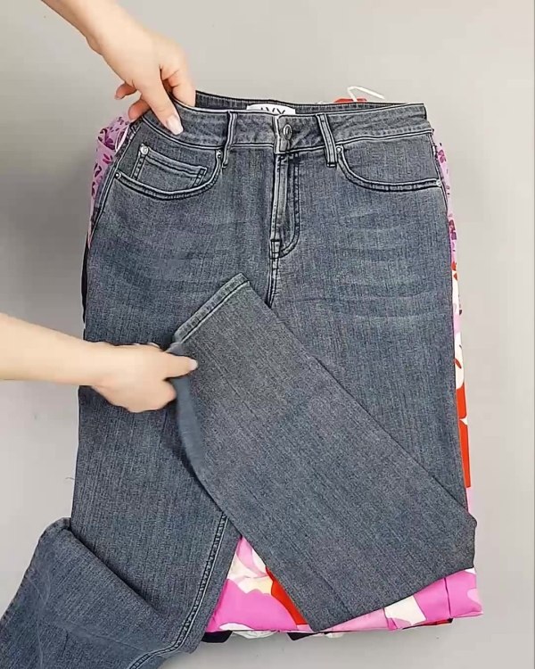 Фотография  728 - BESTSELLER WOMEN Summer mix#15 кг, ЛОТ №6020 оптом в Кемерово и Кемеровской области