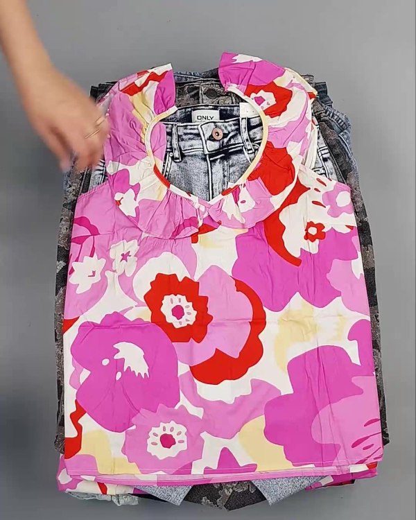 Фотография  196 - BESTSELLER WOMEN Summer mix#15 кг, ЛОТ №6020 оптом в Кемерово и Кемеровской области