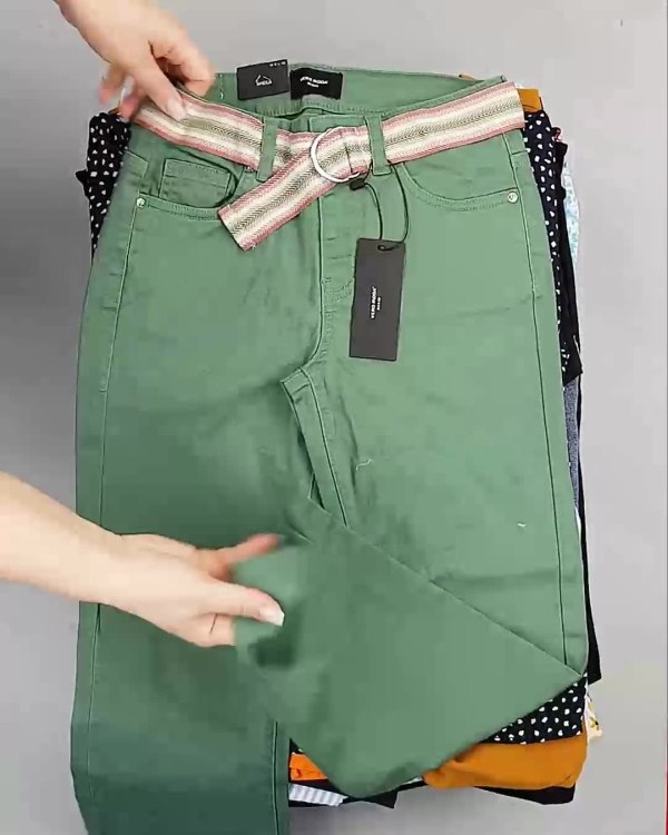 Фотография  708 - BESTSELLER WOMEN Summer mix#15 кг, ЛОТ №6021 оптом в Кемерово и Кемеровской области