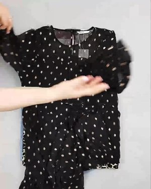 Фотография  816 - DK, Bestseller Summer mix#50 кг, ЛОТ №6186 оптом в Кемерово и Кемеровской области