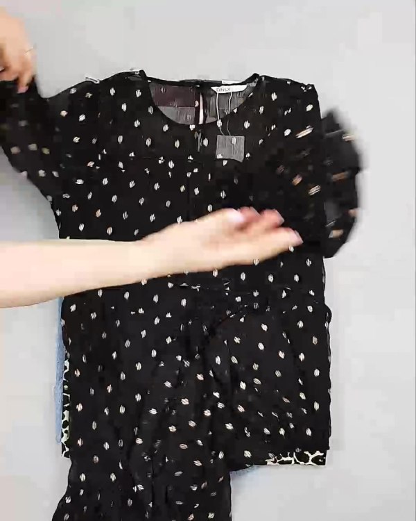 Фотография  794 - DK, Bestseller Summer mix#50 кг, ЛОТ №6186 оптом в Кемерово и Кемеровской области