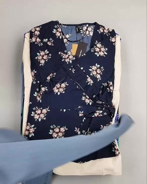 Фотография  303 - DK, Bestseller Summer mix#50 кг, ЛОТ №6186 оптом в Кемерово и Кемеровской области