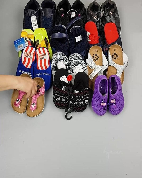 Фотография  877 - Обувь детская СТОК Summer#7,85 кг, ЛОТ №6196 оптом в Кемерово и Кемеровской области