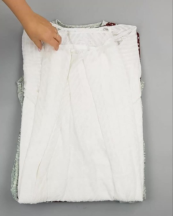 Фотография  837 - Платья Bestseller 44#5 кг, ЛОТ №6537 оптом в Кемерово и Кемеровской области