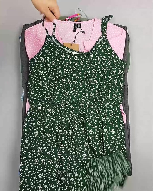 Фотография  415 - Платья Bestseller 44#5 кг, ЛОТ №6538 оптом в Кемерово и Кемеровской области