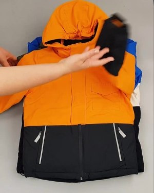 Фотография  657 - Верхняя одежда TCM kids 074#7 кг, ЛОТ №6681 оптом в Кемерово и Кемеровской области