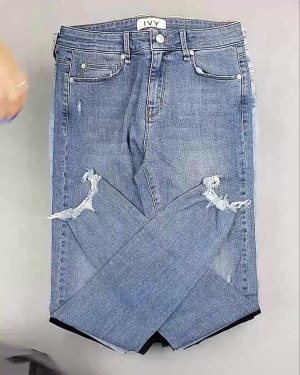 Фотография 403 - Джинсы женские Дания#10 кг, ЛОТ №6764 оптом в Кемерово и Кемеровской области