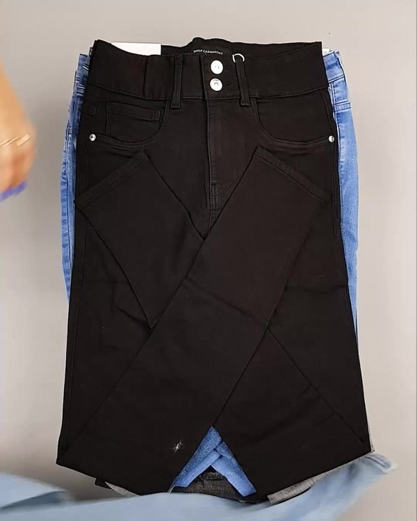 Фотография  751 - Джинсы женские Дания#10 кг, ЛОТ №6765 оптом в Кемерово и Кемеровской области