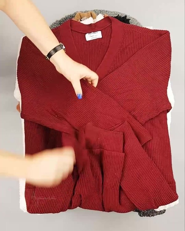 Фотография  456 - Кардиганы СТОК CAN#10 кг, ЛОТ №6887 оптом в Кемерово и Кемеровской области