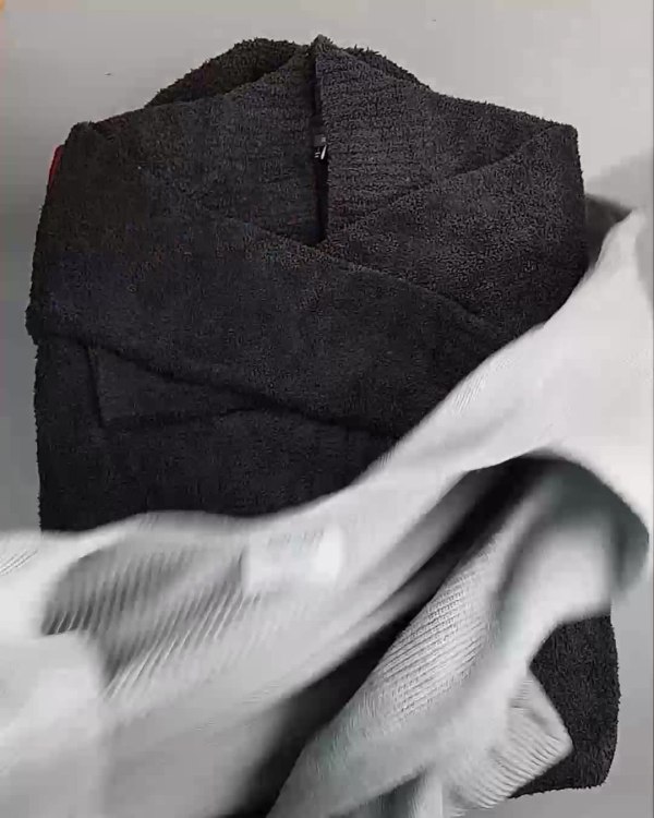 Фотография  420 - Кардиганы СТОК CAN#10 кг, ЛОТ №6888 оптом в Кемерово и Кемеровской области