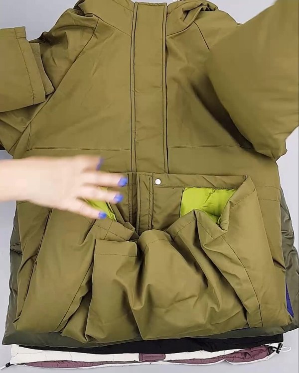 Фотография  658 - Верхняя одежда Дания#10,1 кг ЛОТ №6909 оптом в Кемерово и Кемеровской области