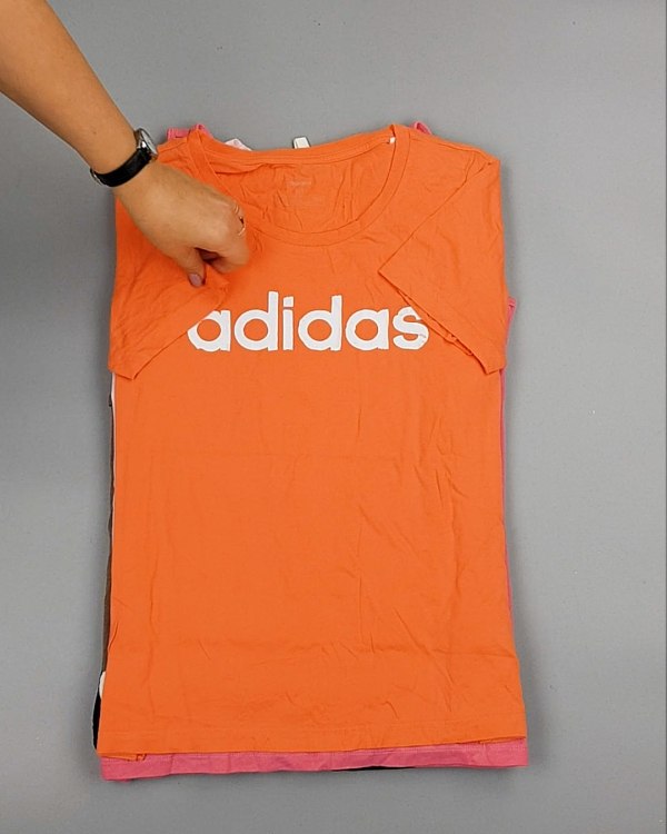 Фотография  529 - Cream Футболки поло женские#25 кг оптом в Кемерово и Кемеровской области