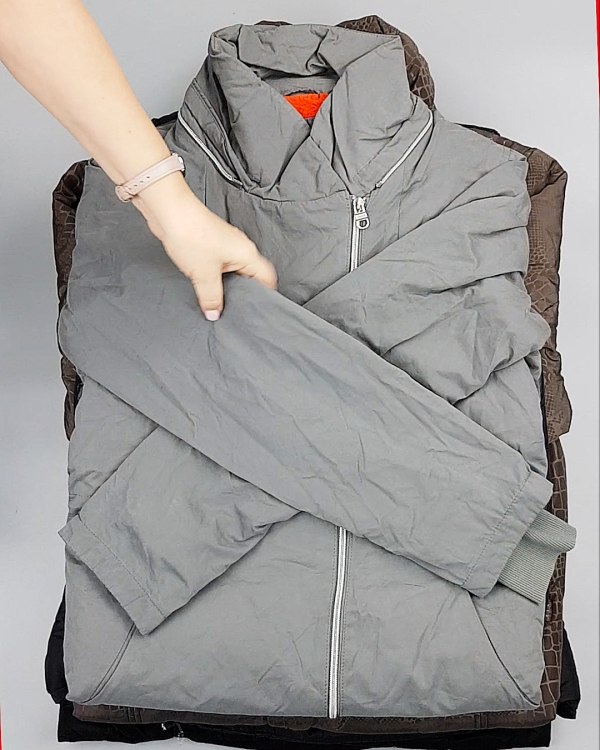 Фотография  400 - Primetta Куртки женские#25 кг оптом в Кемерово и Кемеровской области