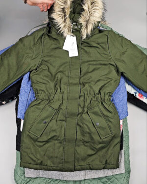 Фотография  807 - Верхняя одежда VILA#10 кг, ЛОТ №6823 оптом в Кемерово и Кемеровской области