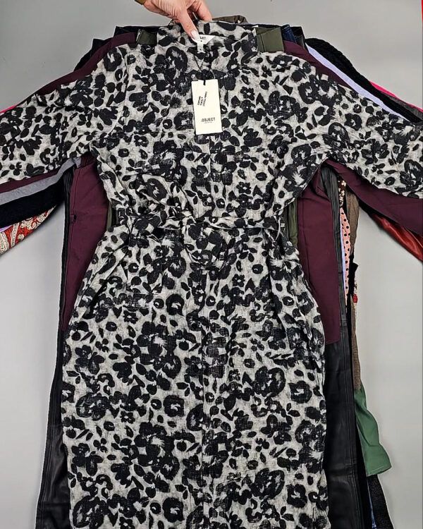 Фотография  166 - ДАНИЯ Winter mix 24#15 кг, ЛОТ СТ-10086 оптом в Кемерово и Кемеровской области