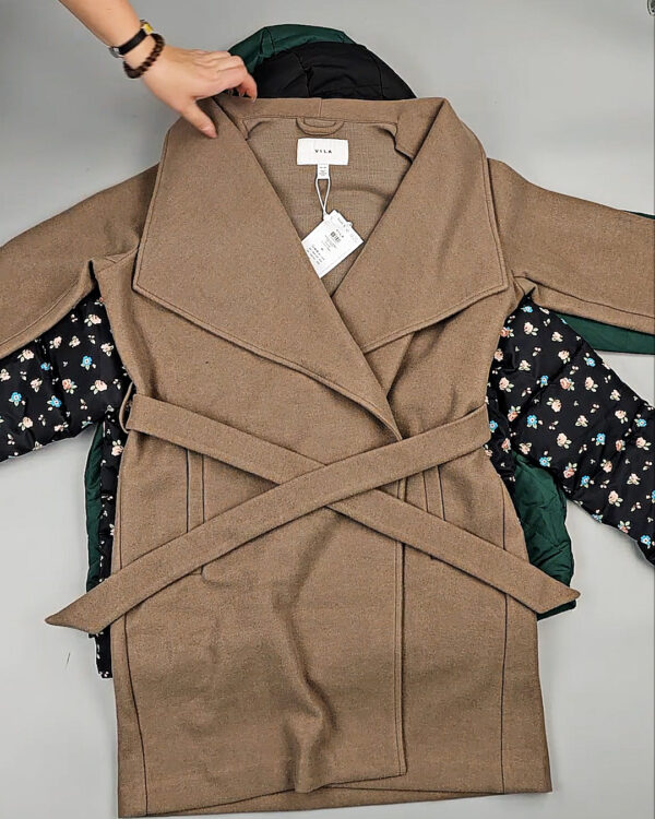 Фотография  212 - Верхняя одежда VILA#10 кг, ЛОТ №6824 оптом в Кемерово и Кемеровской области