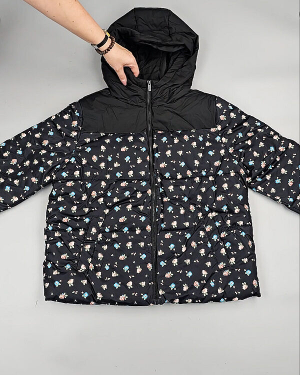 Фотография  856 - Верхняя одежда VILA#10,2 кг, ЛОТ №6825 оптом в Кемерово и Кемеровской области