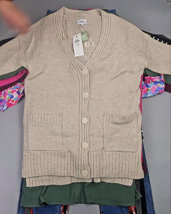 Фотография  967 - ДАНИЯ Winter mix 24#15 кг, ЛОТ СТ-10089 оптом в Кемерово и Кемеровской области