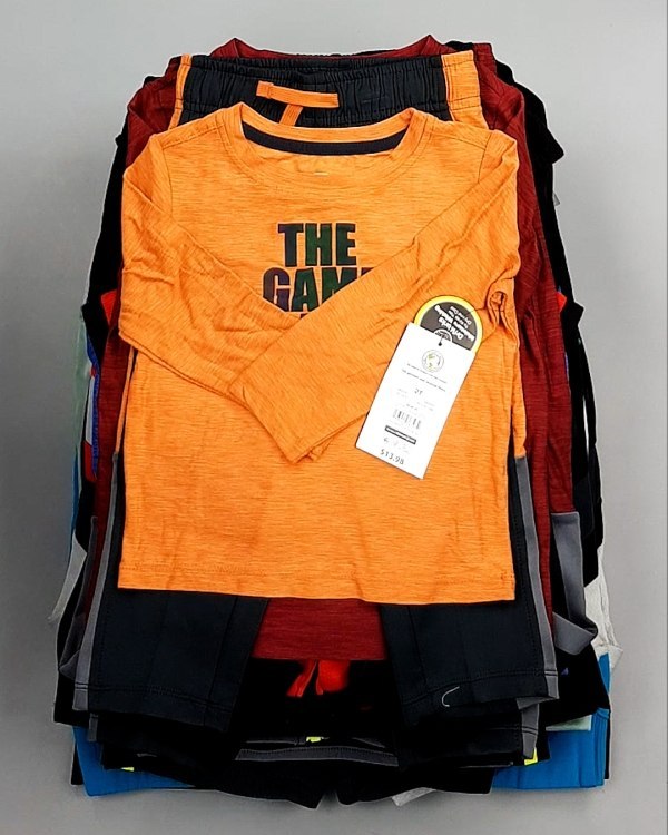 Фотография  216 - Спортивные костюмы дети CAN#6 кг оптом в Кемерово и Кемеровской области