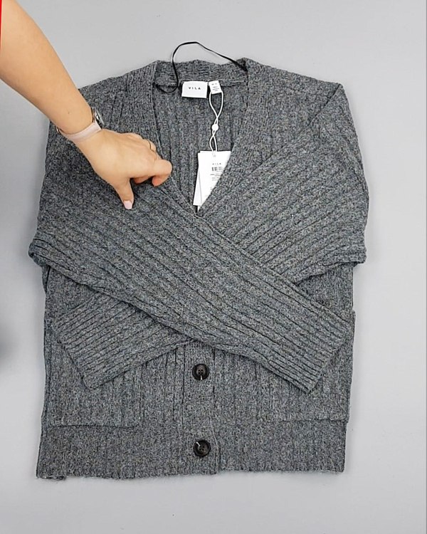 Фотография  848 - Кардиганы VILA W 104#7 кг, ЛОТ №7155 оптом в Кемерово и Кемеровской области