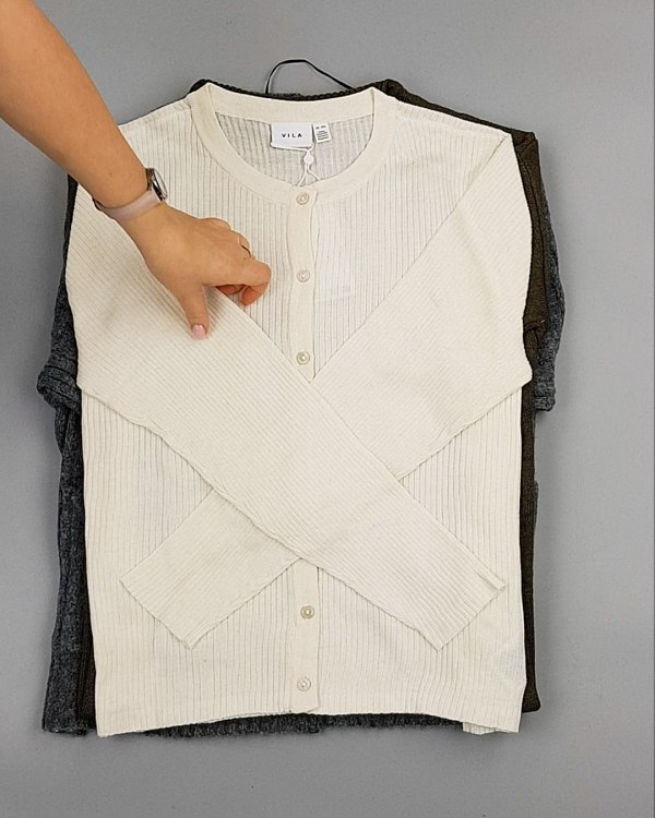 Фотография  253 - Кардиганы VILA W 104#7 кг, ЛОТ №7155 оптом в Кемерово и Кемеровской области