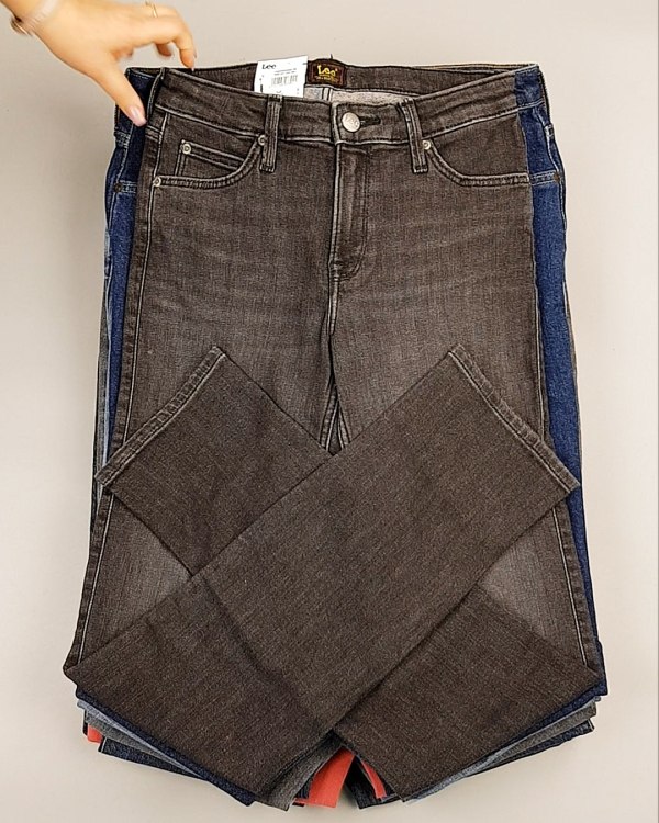 Фотография  500 - Джинсы LEE м/ж#7,9 кг, ЛОТ №7032 оптом в Кемерово и Кемеровской области