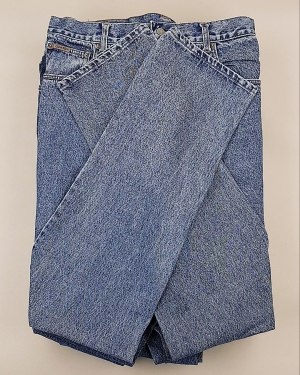 Купить Джинсы CALVIN KLEIN муж #7,6 кг, ЛОТ №7021 оптом в Кемерово и Кемеровской области