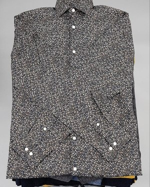 Купить JACK JONES men mix 104#18 кг, ЛОТ №7043 оптом в Кемерово и Кемеровской области