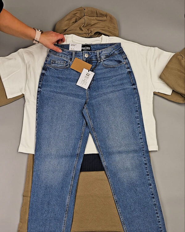 Фотография  659 - PIECES Winter mix 104#15 кг, ЛОТ СТ-10100 оптом в Кемерово и Кемеровской области