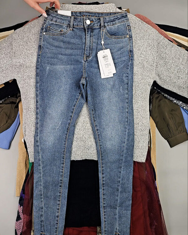 Фотография  197 - VILA Winter mix 104#15 кг, ЛОТ СТ-10084 оптом в Кемерово и Кемеровской области